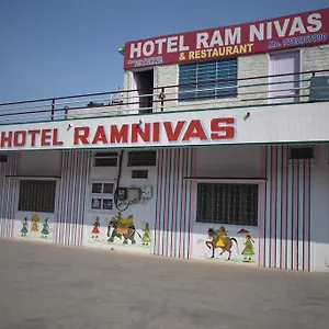https://hotel-ramnivas.udaipurhotels.org