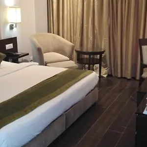 https://treebo-western-court-panchkula.shimlahotels.net